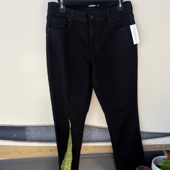 Old Navy Classic Black Skinny Pants - Picture 1 of 7